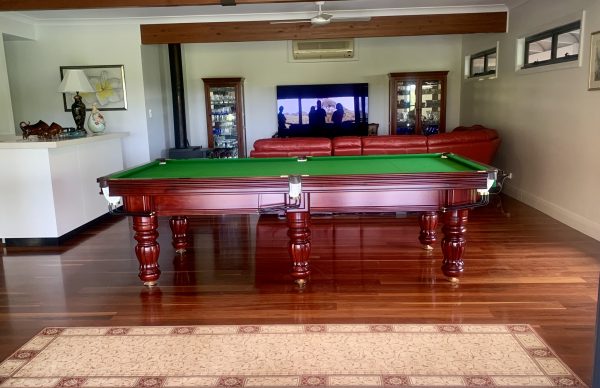 9ft Royal Deluxe snooker pool table scaled