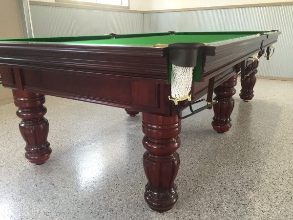 9ft Royal deluxe Snooker Table 1