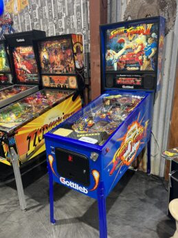 Gottlieb Street Fighter 11 Pinball Machine Video Game